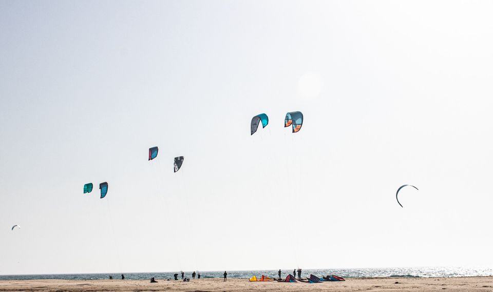Kitekurs + Kitecamp Tarifa, Spanien -  Kitesurfen das ganze Jahr in Hannover