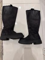 ZIGN Stiefel Wide in Schwarz mit Reißverschluss Nordrhein-Westfalen - Neuss Vorschau