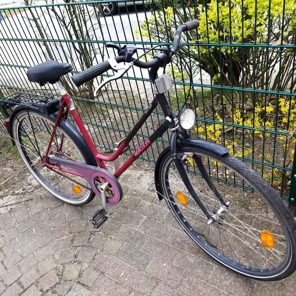 Fahrrad 28 zoll Herkules 1gang & Bosco 7Gang in Hamburg