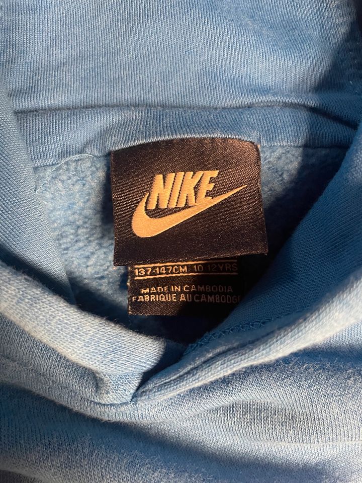 Nike, Hoodie, Sweatshirt, Gr 137/147,Trainingshose,Short,152 in Tönisvorst