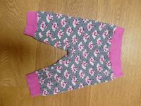 Mädchenhose Schlupfhose mit Igel mit Blümchen Größe 62 Bayern - Wiggensbach Vorschau