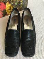 Brunella Schuhe, Gr 38 mit Keilsohle, Schwarz, Luftdurchlässig Bayern - Moosinning Vorschau
