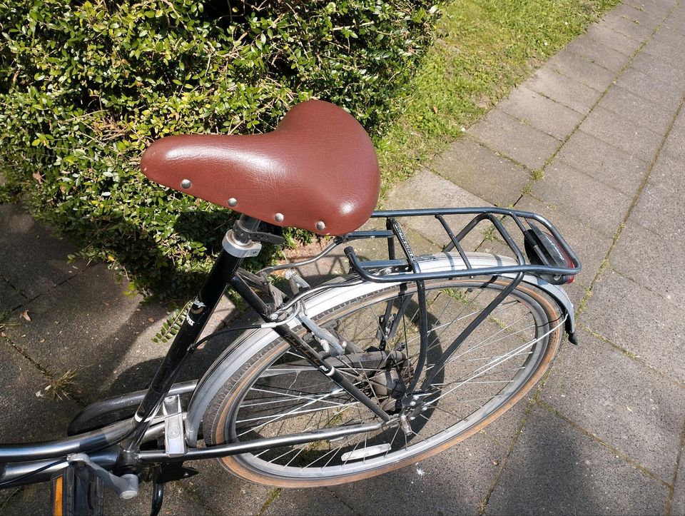 Kultiges Damenfahrrad von Viking 28 Zoll in Köln