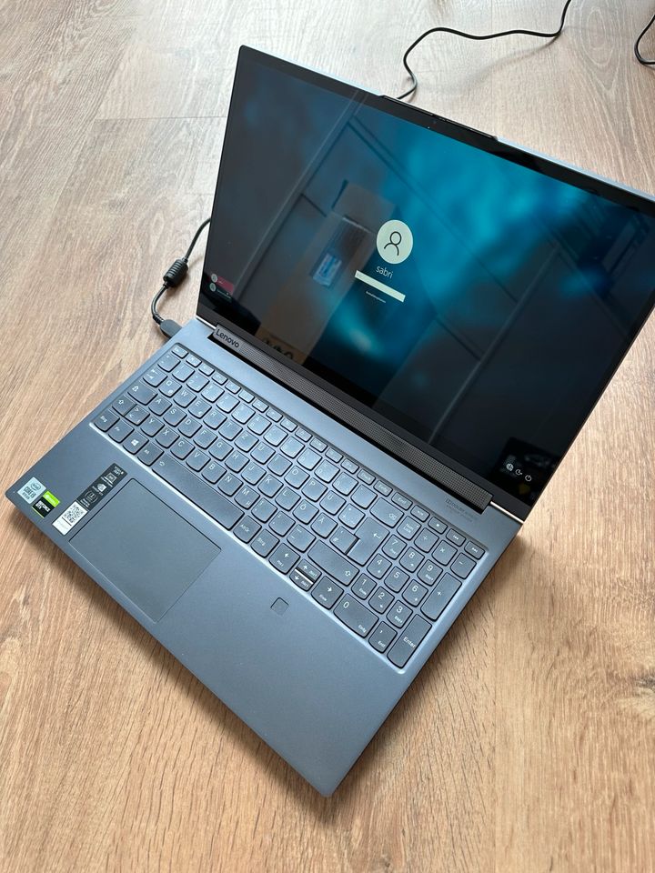 LENOVO Yoga 9 15IHM5 (Intel i9, 16GB, 1TB SSD, slate-grey) in Berlin