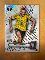 Topps Pristine Euro 2024 Larsson Refractor Baden-Württemberg - Waldachtal Vorschau