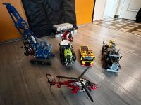 Lego Technik Konvolut Claas Xerion, Kran, Abschlepper, Heli, LKW Nordrhein-Westfalen - Gladbeck Vorschau