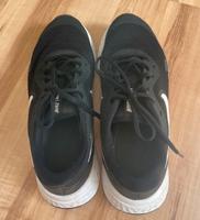 NIKE Revolution Größe 38 schwarz Kiel - Neumühlen-Dietrichsdorf-Oppendorf Vorschau