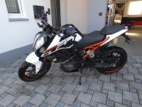 KTM Duke 125 2020 weiß Radical Racing Auspuff Bayern - Buchloe Vorschau