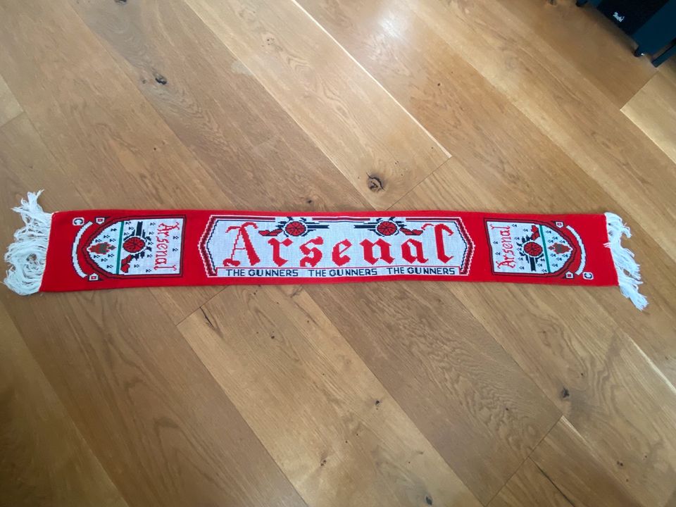 Schal Arsenal Gunners London in Grasberg