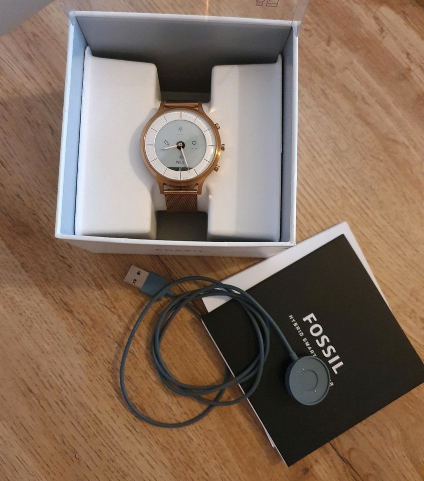 Fossil Hybrid Smartwatch HR in Hamburg