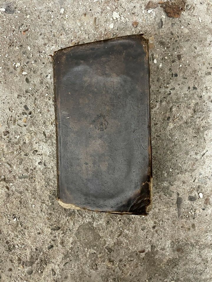 Alte Bibel/Buch 1825 in Düsseldorf