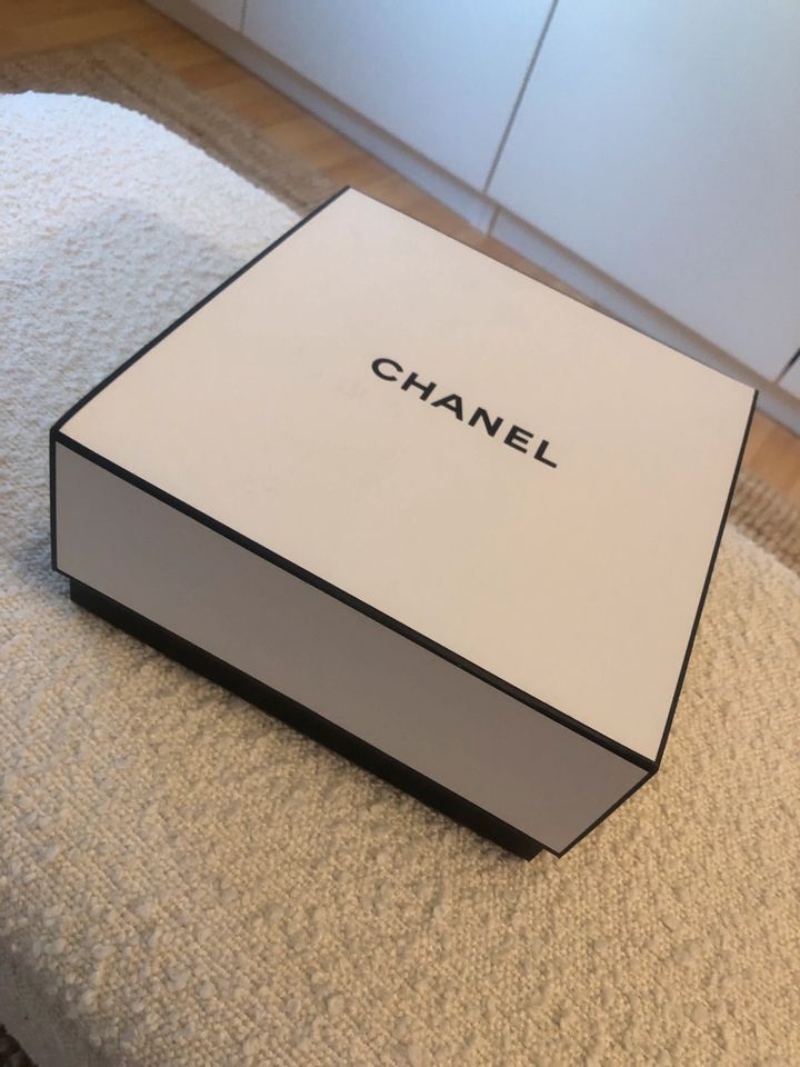 Chanel Box in Kumhausen