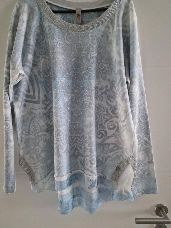 Tredy Pullover Shirt Tunika Gr.44 in Völklingen