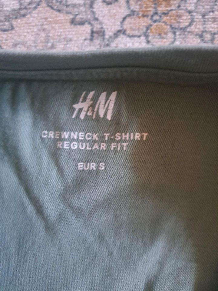 Tshirt, H&M, Größe:S( eher 164) in Lindlar