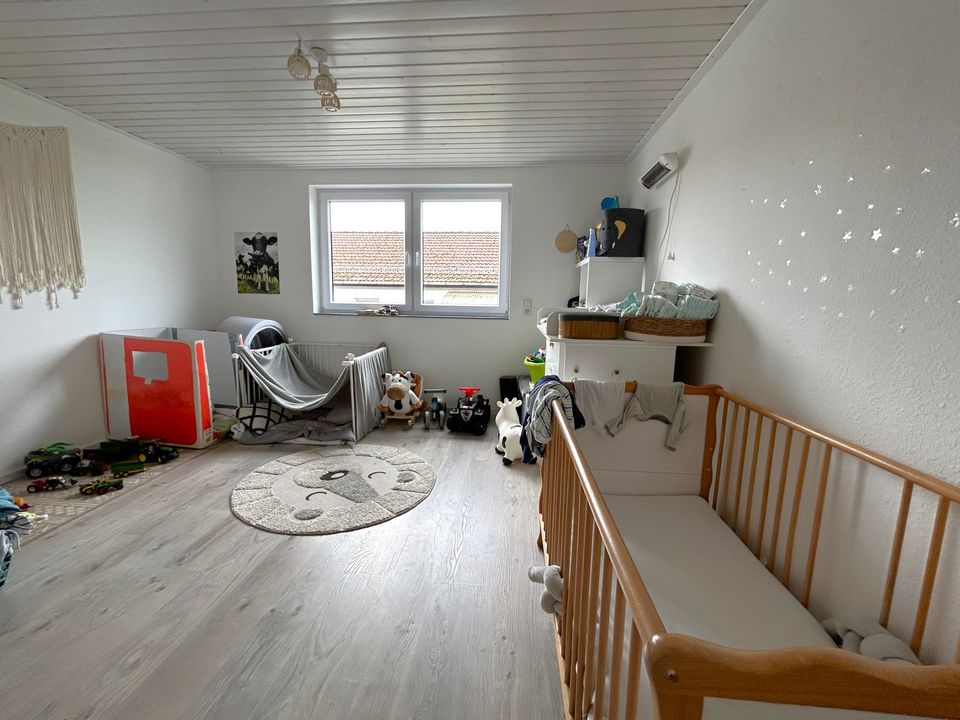 Wohnen auf einer Ebene - modernisiertes Einfamilienhaus mit Garten, Garage und Carport in Oberrot