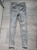 Jeans "Vero Moda" skinny W28 L32 28/32 Schleswig-Holstein - Kropp Vorschau