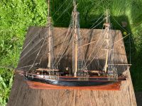 Älteres Modellboot Modellschiff Segler handarbeit aus Holz Nordfriesland - Niebüll Vorschau