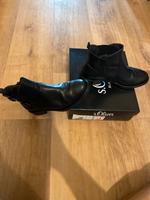 S.Oliver Blacklabel Leder Stiefel Gr. 39 Hessen - Bickenbach Vorschau