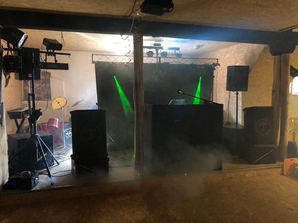 DJ Equipment Lichtshow-Anlage/Nebel wenig benutzt, anschauen! in Hirschfeld (Brandenburg)