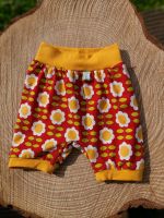 NEU Gedeihkind BIO Retro Blumen Kinder-Shorts Gr. 74/80 handmade Niedersachsen - Bardowick Vorschau