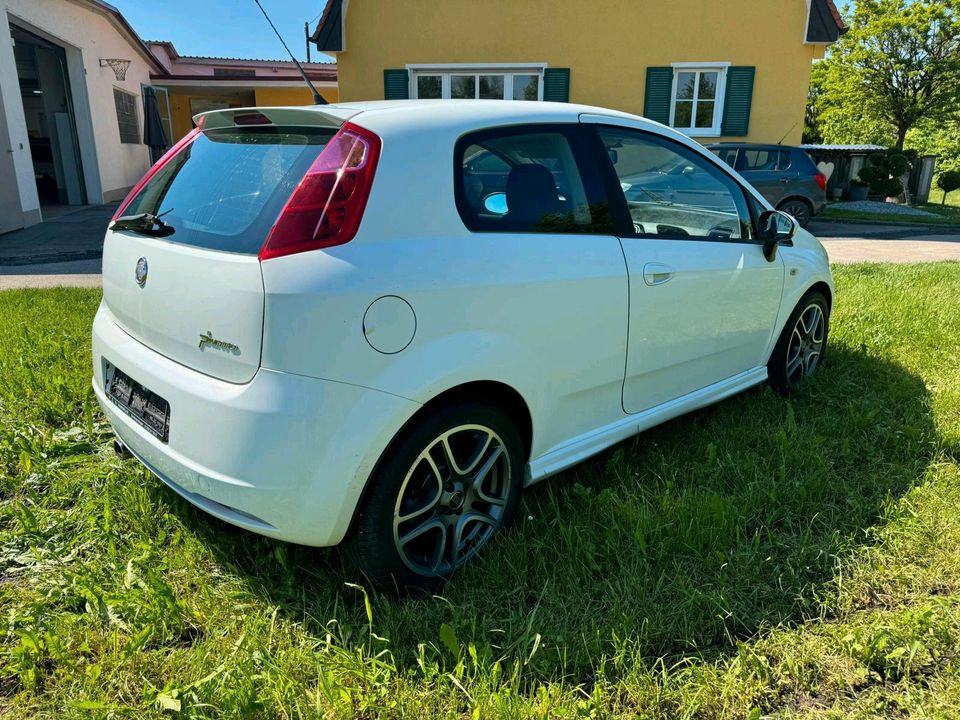 FIAT Punto in Burgau