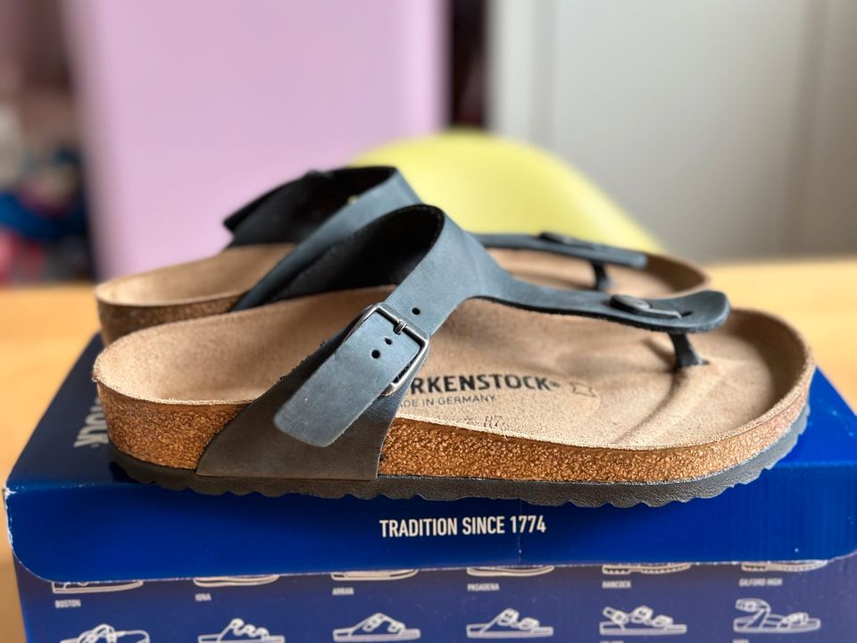 Birkenstock Gizeh 38 Regular Naturleder schwarz NP 110€ in Köln