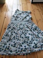 Kurzes blumiges Kleid von  Vero Moda Gr. L Brandenburg - Falkensee Vorschau