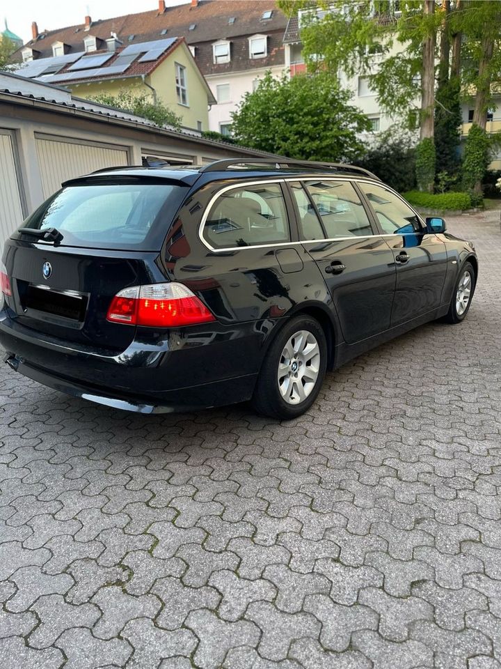 BMW 530d A touring - in Baden-Baden
