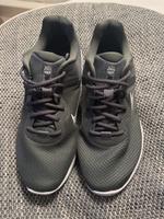 Nike Running Gr 43 *Neu* Sachsen-Anhalt - Gräfenhainichen Vorschau