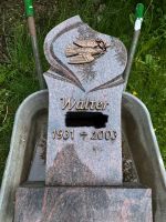 Grabstein Urnengrab mit Grabumrandung Baden-Württemberg - Donaueschingen Vorschau