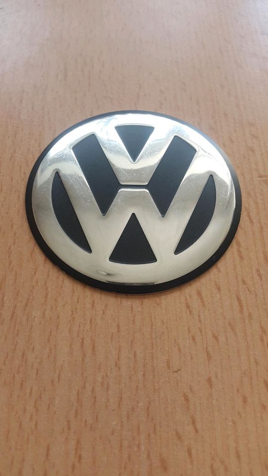 VW Emblem Firmen Logo Neuwertig Blechschild Auto in Weinheim