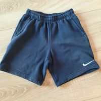 Kurze Nike Hose 137 - 147 cm Hessen - Dipperz Vorschau