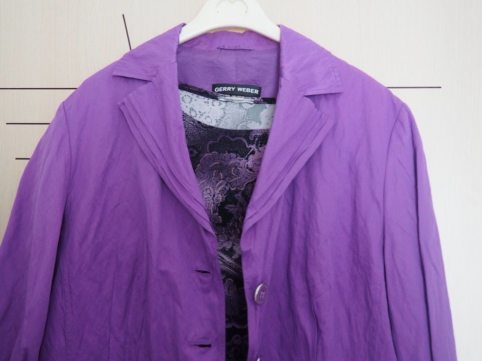 Blazer / Jäckchen / Jacke  Gr 46 GERRY WEBER.  Top zu verschenken in Buchen (Odenwald)