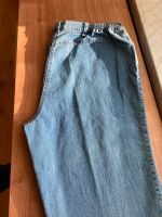 Jeans Hose blau kurze Damen Frühling Sommer Gr 46 Mecklenburg-Strelitz - Landkreis - Neustrelitz Vorschau