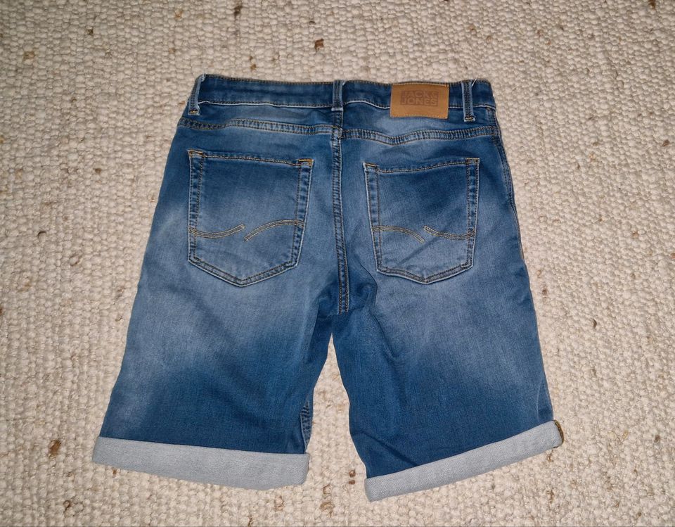 Paket: Hose & Shorts von Jack & Jones junior, Gr. 170 in Bonn