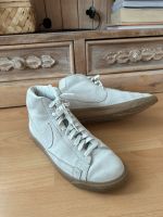 Wunderschöne Nike Blazer Wildleder Beige Unisex Nordrhein-Westfalen - Remscheid Vorschau