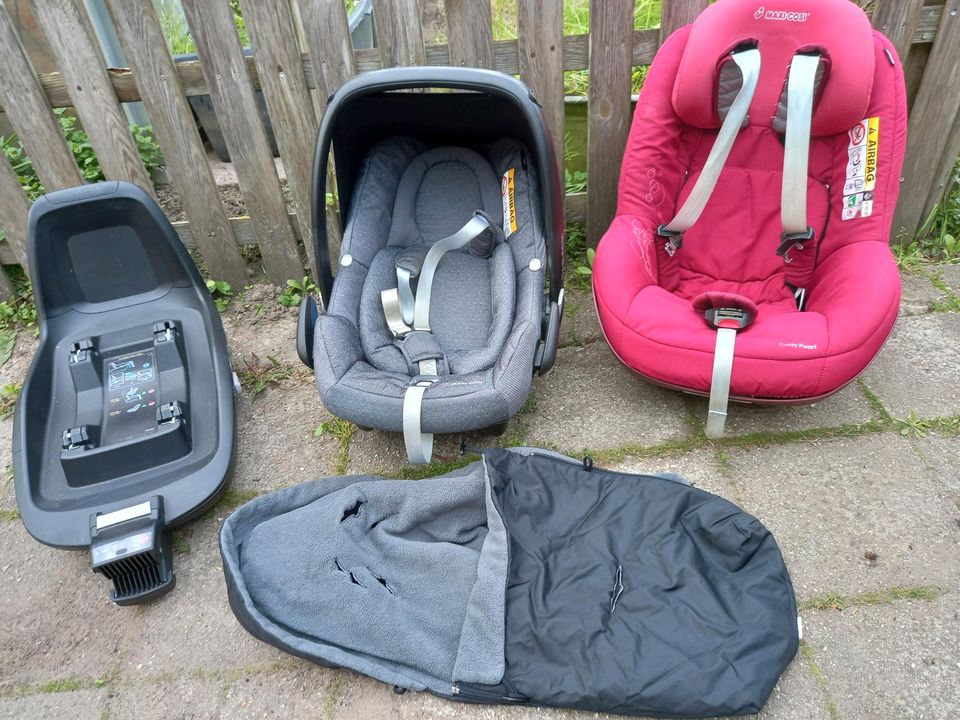 Maxi Cosi Babyschale Kindersitz in Marl