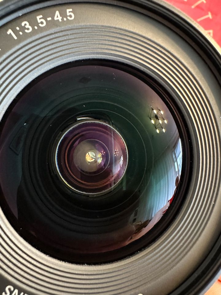 Canon EF-S Superweitwinkel 10-22mm 1:3,5-4,5 USM in Frankfurt am Main