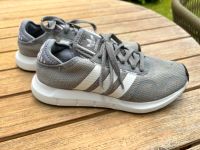 Adidas Damen Sneaker Gr.39,5 Nordrhein-Westfalen - Menden Vorschau