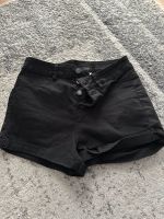 Sexy schwarze Shorts Hessen - Bürstadt Vorschau