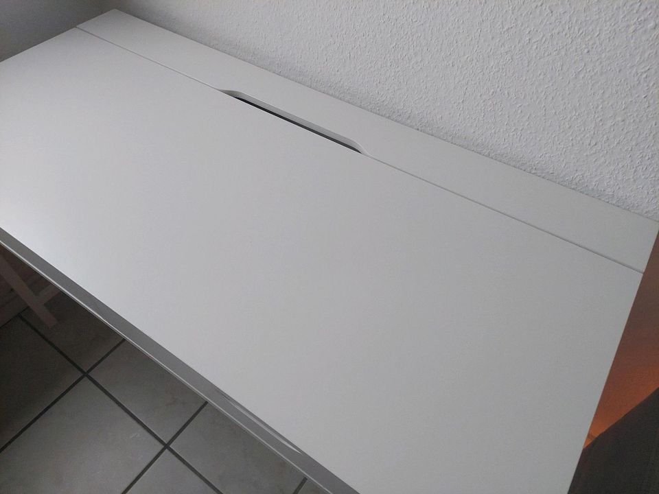 Top gepflegter ikea IKEA MICKE schreibtisch Tisch Schubladen in Alpen