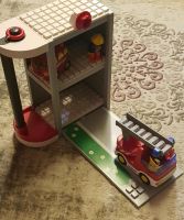 Playmobil Feuerwehr notruf Station mit Fahrzeuge Nordrhein-Westfalen - Oberhausen Vorschau