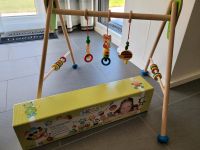 Hess Holzspielzeug Babyspielgerät, Spielbogen Waldtiere Nordrhein-Westfalen - Raesfeld Vorschau