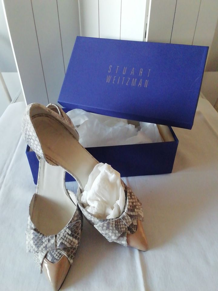 Stuart Weitzman Pumps mit OVP und original Karton, Gr 39,5 in Hohenstein