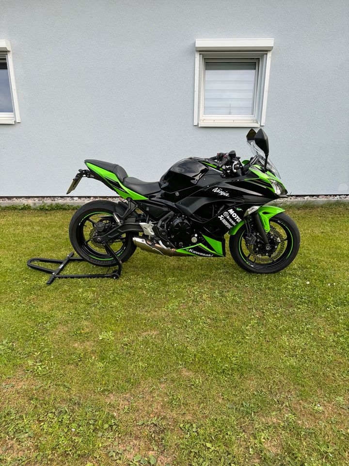Kawasaki Ninja 650 A2 in Pfedelbach