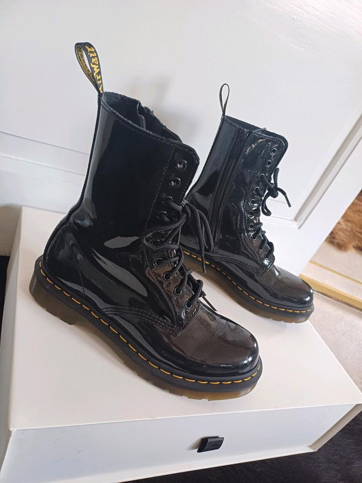 Dr. Martens 1490 Boots Echtleder in Mannheim