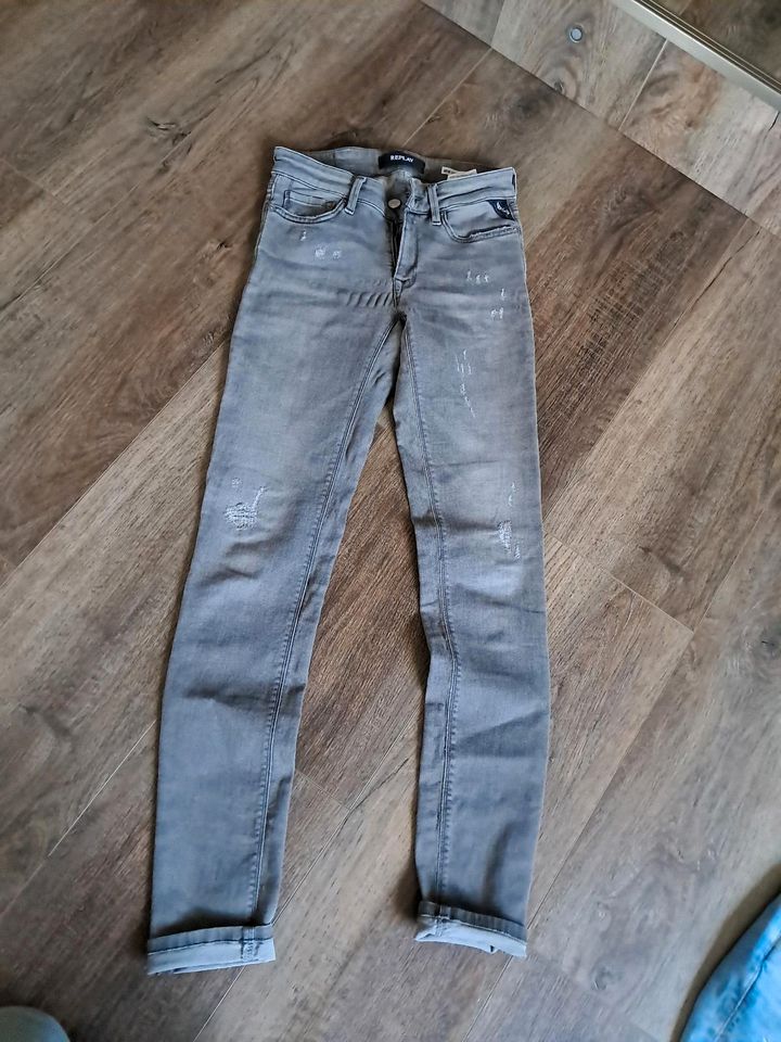 Replay Jeans w25 in Kevelaer