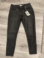 Damen Jeans Gr schwarz S 36 Neu Schleswig-Holstein - Rohlstorf  Vorschau