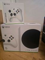 Xbox Series S + 2 x Xbox Wireless Controller Nordrhein-Westfalen - Werl Vorschau