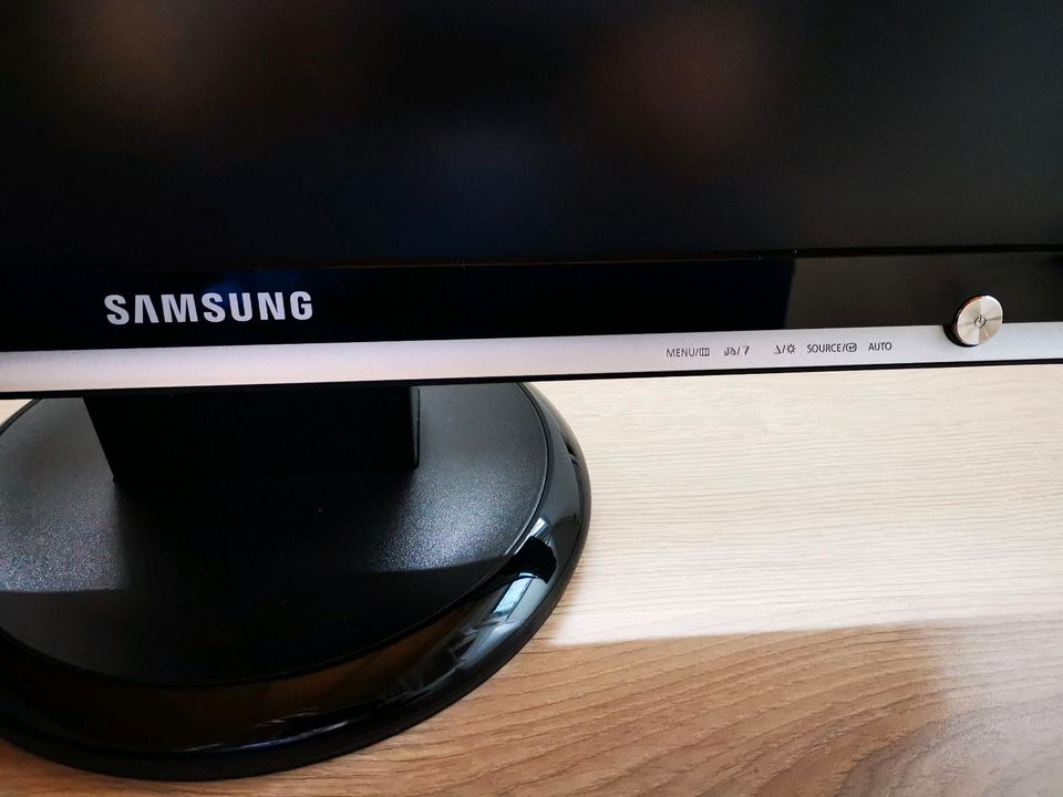 Samsung Monitor SyncMaster 226bw in Wartenberg